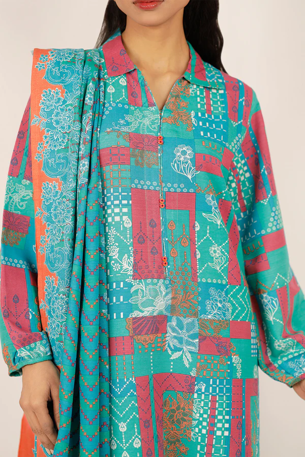 SEA GREEN Lawn Stitched Printed Suit | Stylish 3-Piece PRET Suit - Image 4