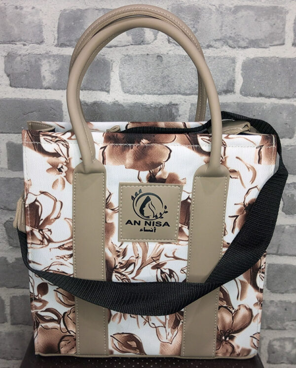 Iconic Diamond Golden Brown Travel & Work Tote Bag – Stylish & Spacious for Women