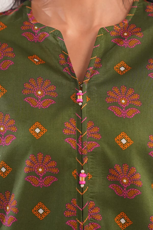 Unstitched 2-Piece Lawn Suit – Olive Gre | Saya | Annisafashion - Image 4