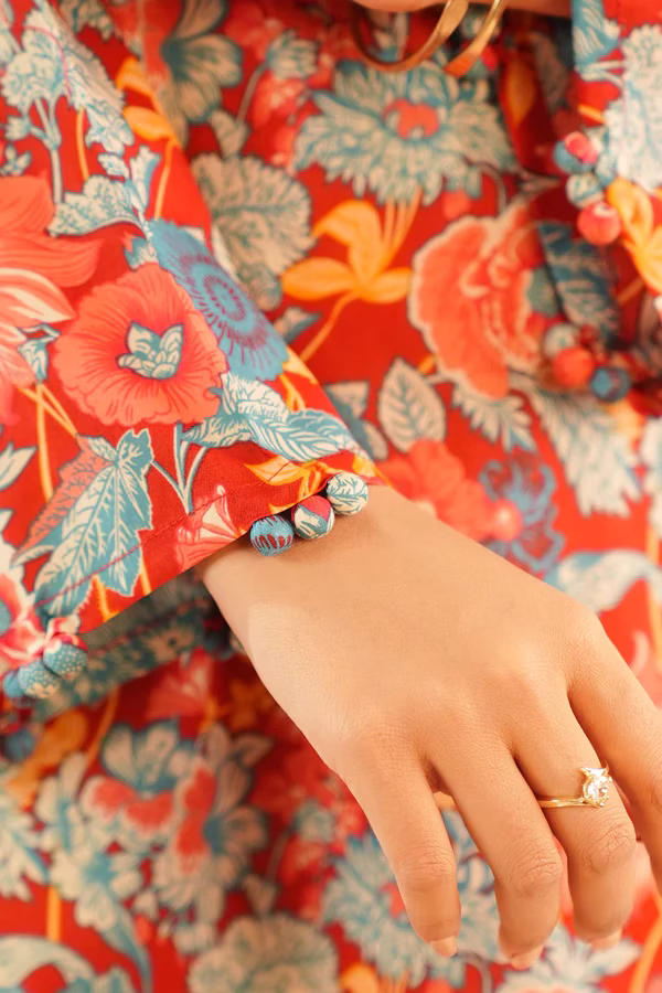 Unstitched 3-Piece Lawn Suit – Mid Red | Saya | Annisafashion - Image 6