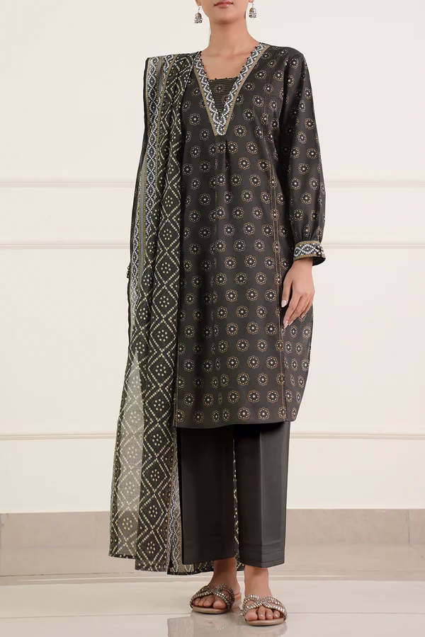 Unstitched 3-Piece Lawn Suit – Mid Black | Saya | Annisafashion