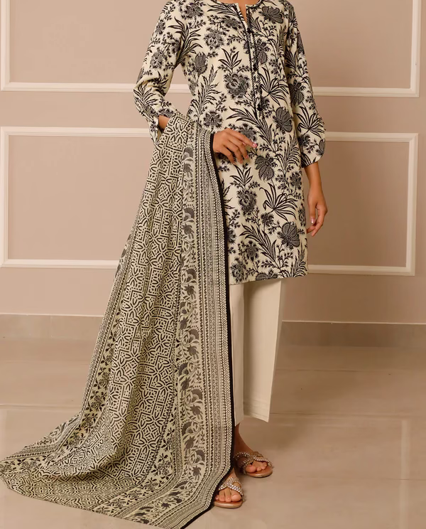Unstitched 3-Piece Lawn Suit –  Ivory | Saya | Annisafashion