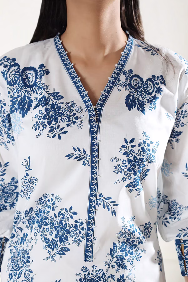 Unstitched 3-Piece Lawn Suit – White | Saya | Annisafashion - Image 3