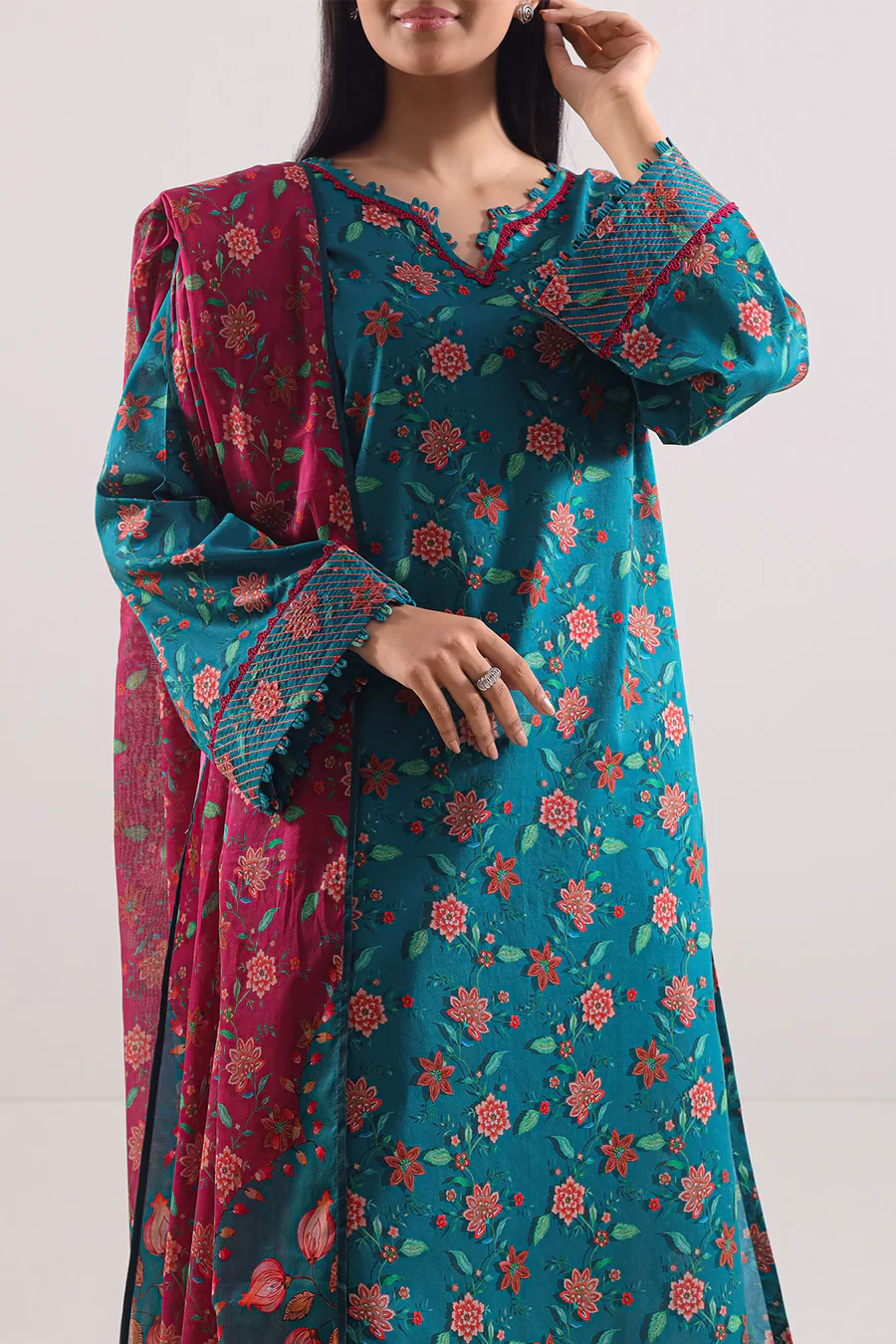 Unstitched 3-Piece Lawn Suit – Green | Saya | Annisafashion - Image 5